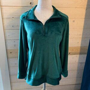 EUC Croft & Barrow | Medium | Green Velour Pullover With Pockets